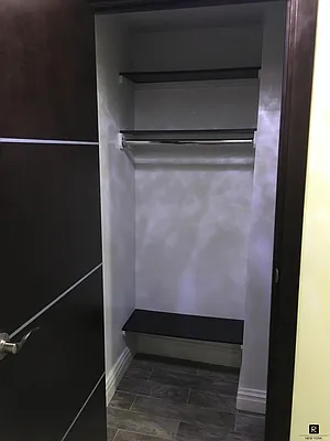 Rented by R New York | media 22