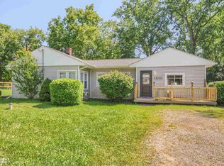 1068 Agnes St, Mount Morris, MI 48458