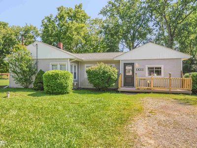 1068 Agnes St, Mount Morris, MI, 48458