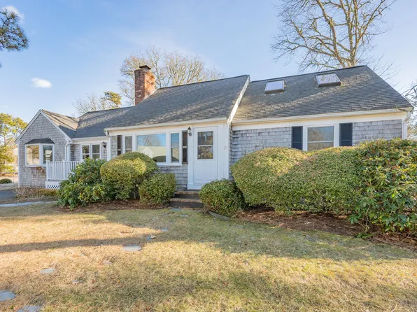 21 Cornerwood Drive, Harwich, MA 02645