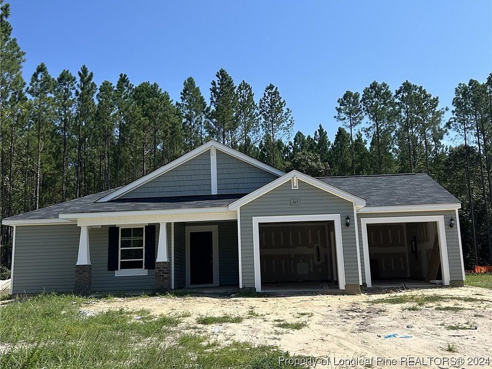 2nd image of 165 Rocking Horse Ln