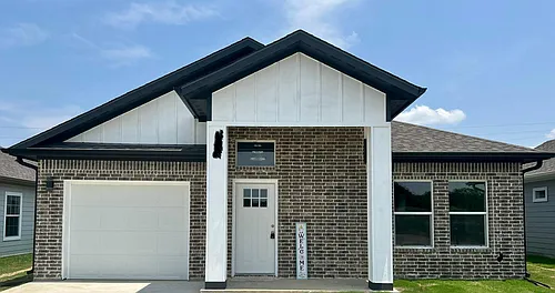 232 Marianne Cir Photo 1