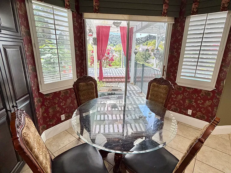 26324 Beecher Ln — Photo 8
