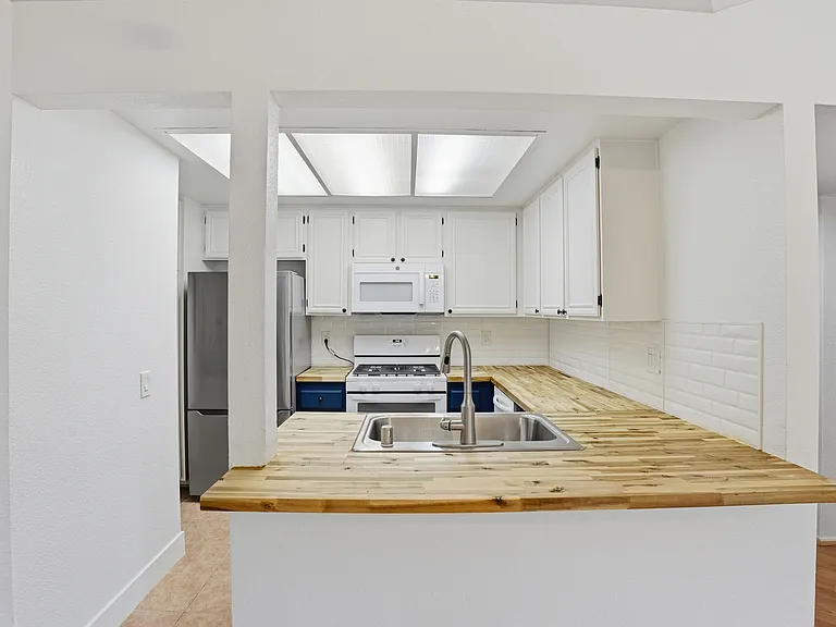 3039 Brookpine Ct — Photo 12