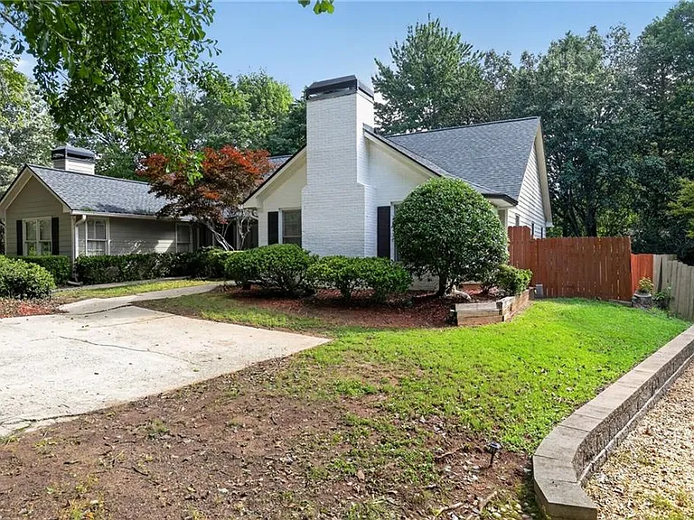 4053 Cooper Ridge Ct SE — Photo 23