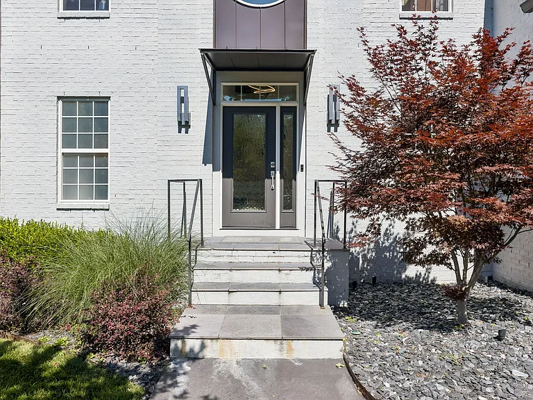 3926 Vailwood Dr — Photo 10