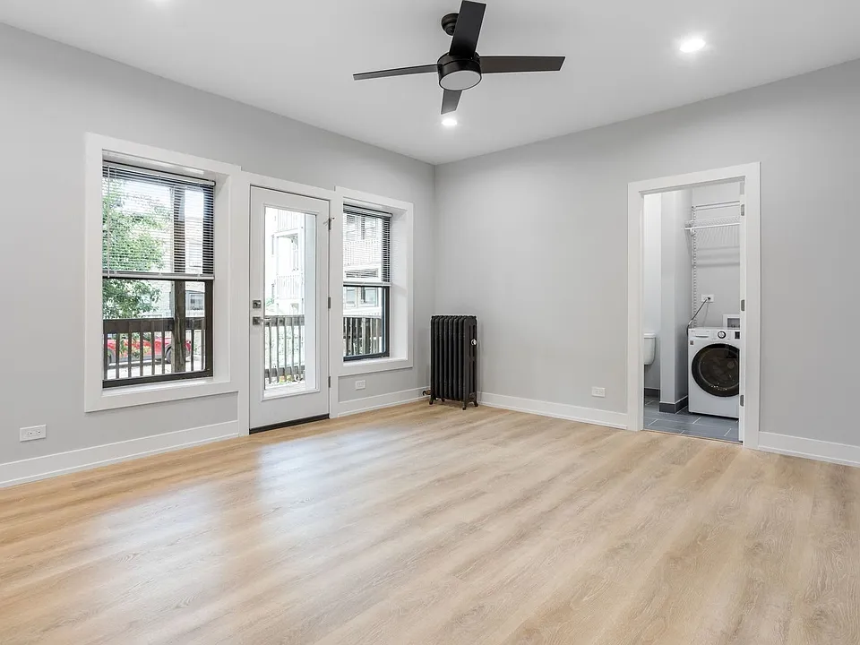 1239 W Morse Ave #3