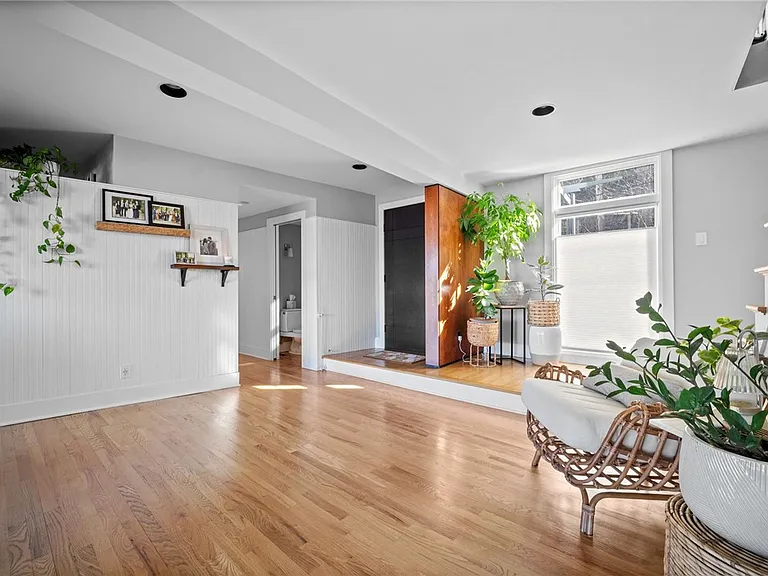 101 Brosville St — Photo 4