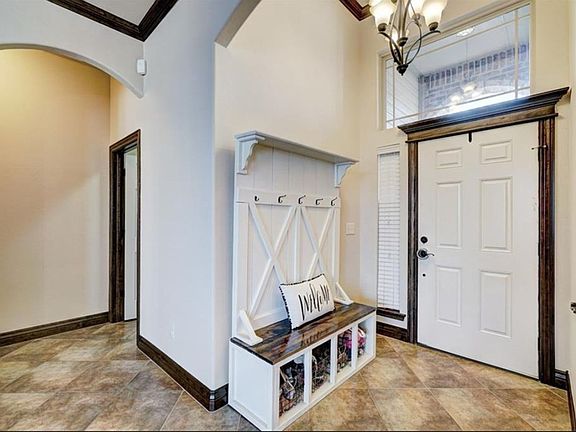2nd image of 15908 Positano Dr
