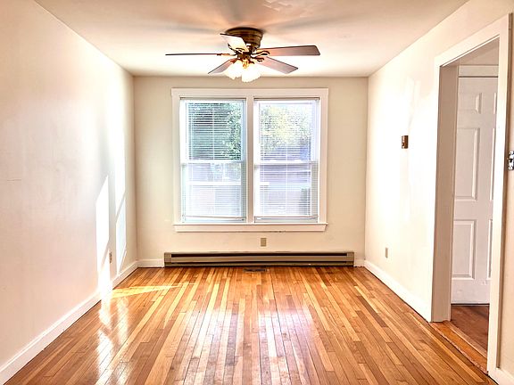 4th image of 792 Summer St #4