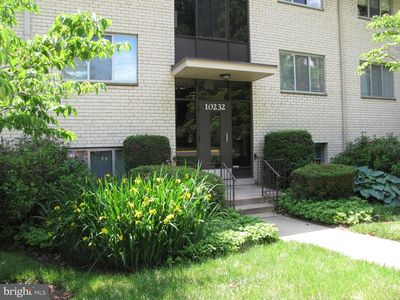 10232 Rockville Pike APT 102, Rockville, MD, 20852