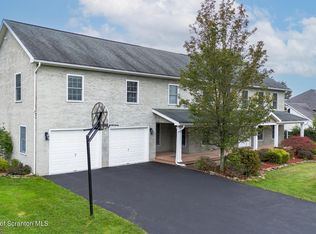 140 Stevenson Rd, Clarks Summit, PA 18411
