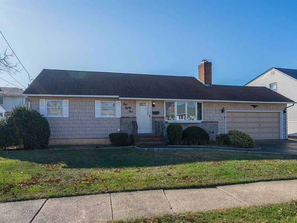 1st image of 185 Sycamore Ave