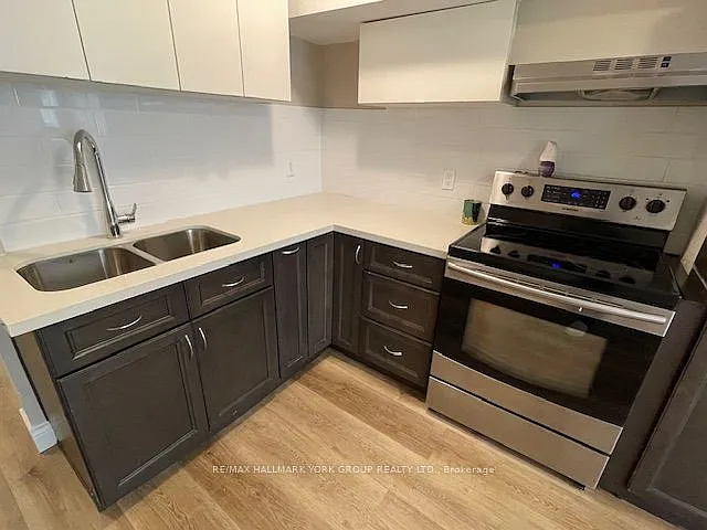 534 Wellington St #BSMNT — Photo 5