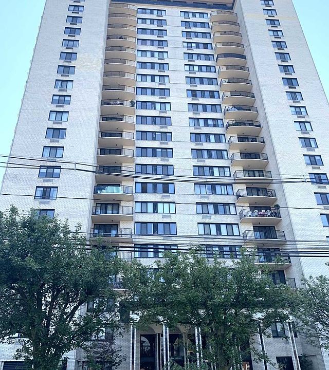 1st image of 1590 Anderson Ave APT 7E