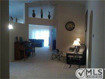 3rd image of 1718 White Mountain Way
