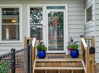 1221 8th St, Hudson, WI 54016