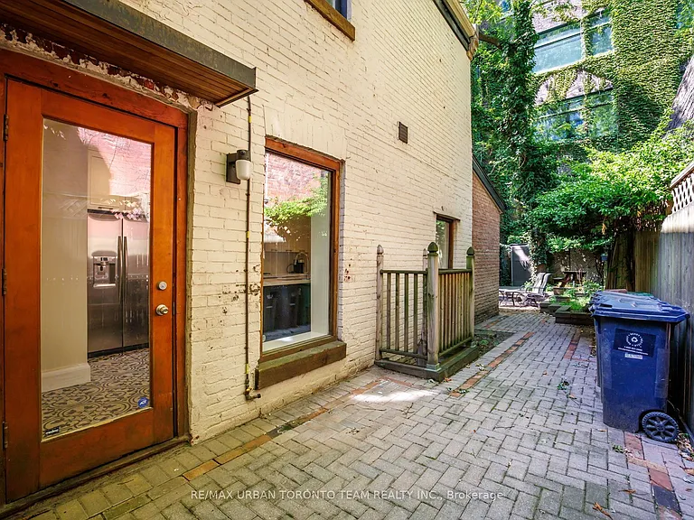 18 Draper St — Photo 33