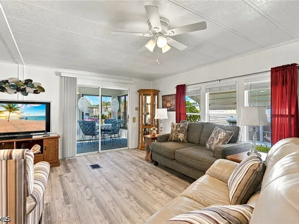 26038 Princess Ln, Bonita Springs, FL 34135