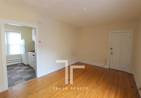 2nd image of 2840 N Orchard St #284209