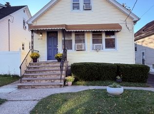 2518 Ogden St, Linden, NJ 07036