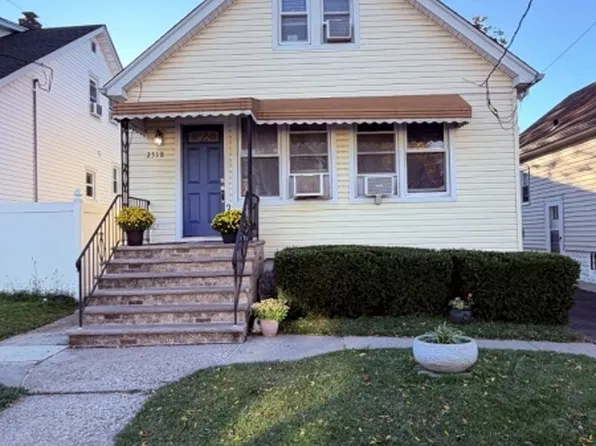 2518 Ogden St, Linden City, NJ 07036