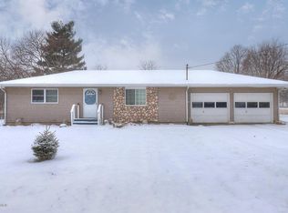 9109 Douglas Ave, Kalamazoo, MI 49009