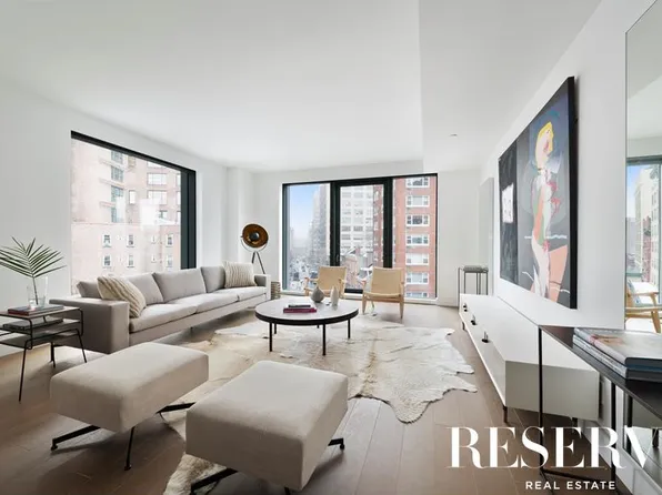 180 6th Avenue image 1 of 9