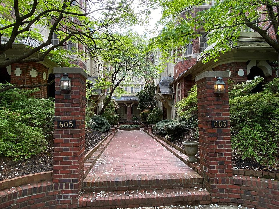 1st image of 603 N Davis Ave APT 4
