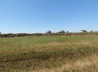 18030 Shaman Dr, Galveston, TX 77554