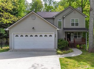 3033 Big Tree Rd, Gainesville, GA 30501