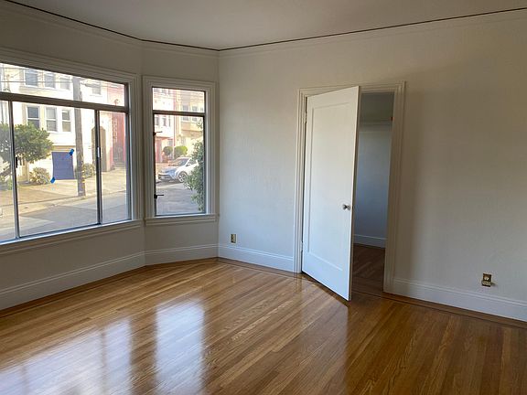 5th image of 1425 18th Ave #1