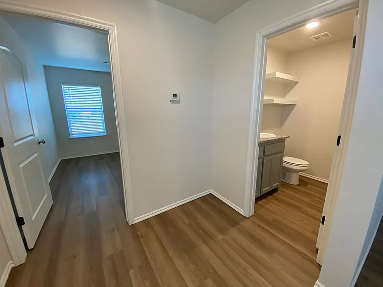 10801 NW 119th Pl — Photo 16