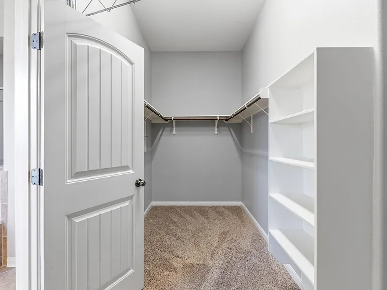 2508 Hilltop Divide Ln — Photo 29