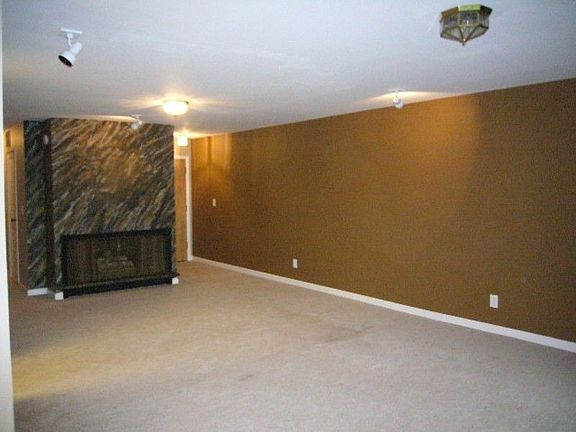5th image of 873 Cliffs Dr APT 106-B