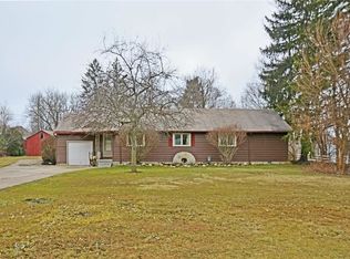 24010 Sprague Rd, Olmsted Falls, OH 44138