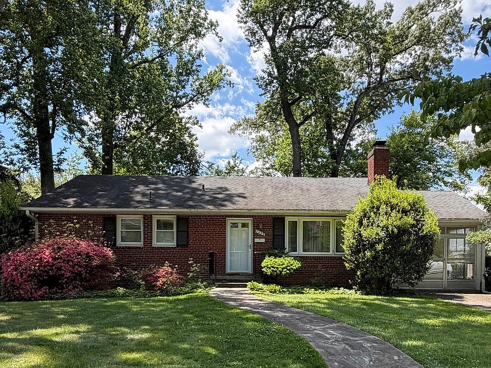 1st image of 7429 Westwood Park Ln