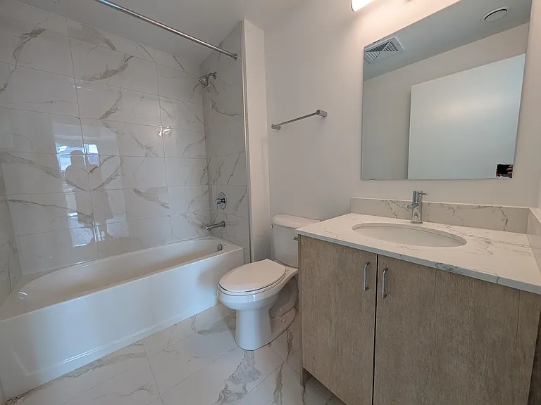 223 Princess St #301 — Photo 12