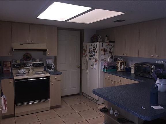 2nd image of 710 Grand Plaza Dr