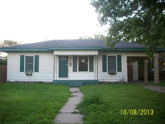 5th image of 201 Charlotte Dr