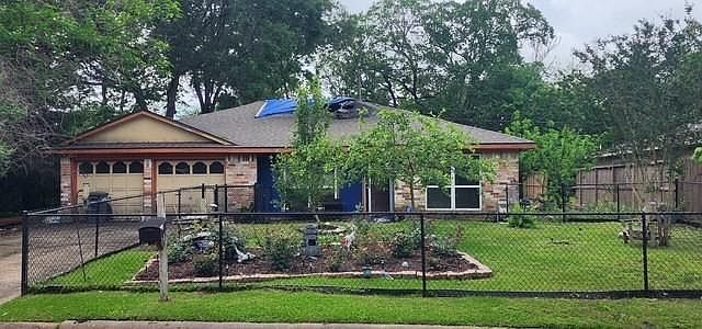 1st image of 8719 James Ln