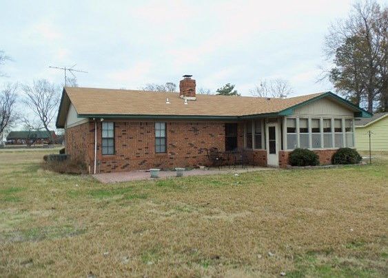 2nd image of 82 Oakwood Cv