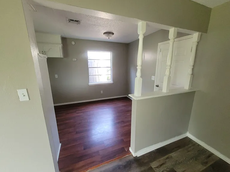 4904 NW 29th St — Photo 24