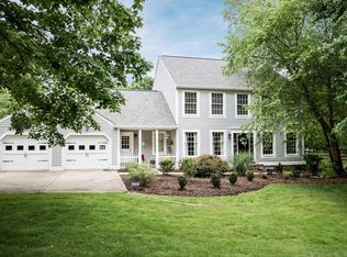 101 Grace Dr, Cranberry Township, PA 16066
