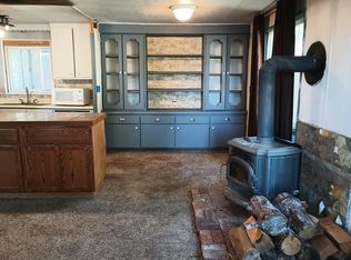 21880 Ferretti Rd, Groveland, CA 95321