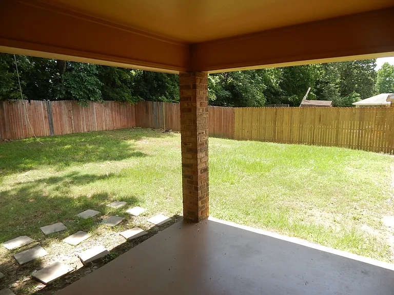 805 Corey Dr — Photo 28