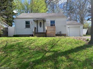 176 N Seneca St, Rittman, OH 44270