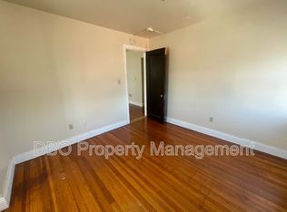 192 Lark St #9, Albany, NY 12210