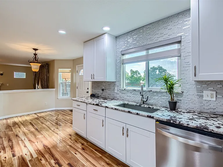 2865 S Tower Way — Photo 12