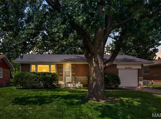 305 Ward Dr, Saint Louis, MO 63135